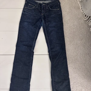 Lee jeans - Superfina vintage, low wist lee jeans! Köpare står för frakt🤍🤍