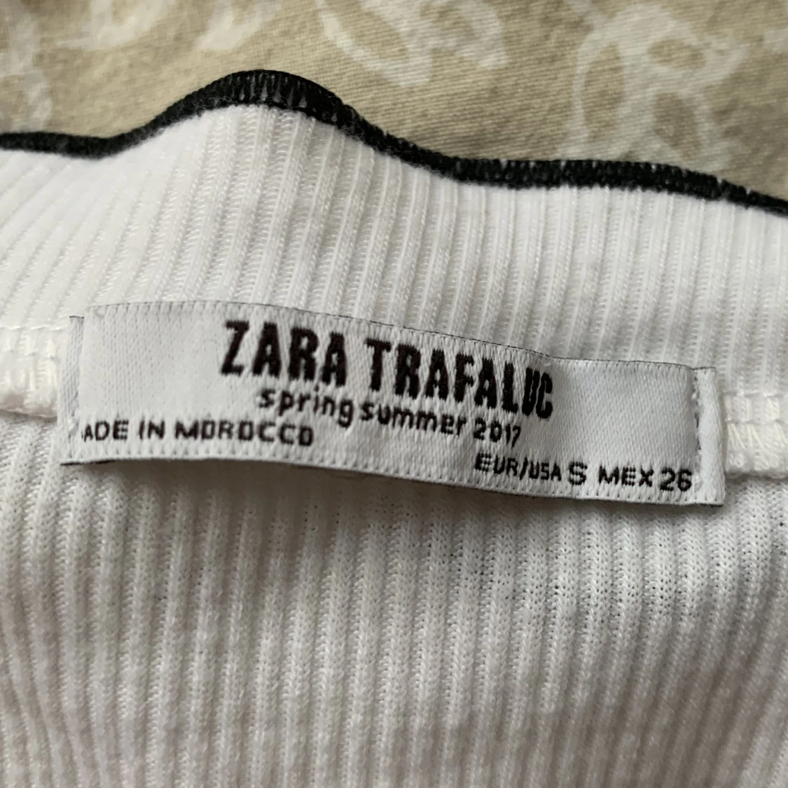Zara tröja  - 90