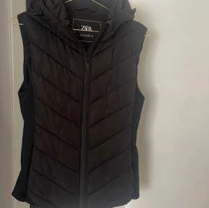 Zara väst  - Nyskick!  Superskön 