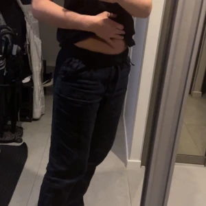 Linnebyxor - Ett par helt oanvända svarta linnebyxor!💕