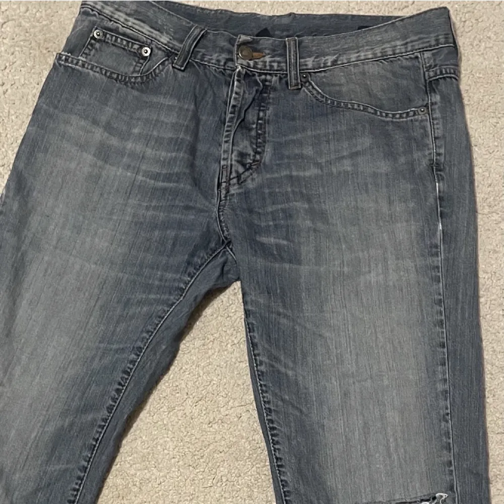 Jeans från benetton skick 8/10 . Jeans & Byxor.