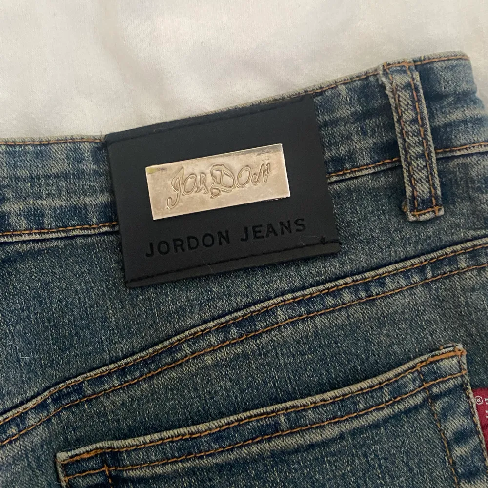 70- tals jeans  Midja:26-27 Längd:32. Jeans & Byxor.