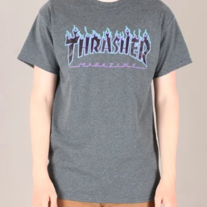 Trasher t-shirt - En trasher t-shorts använd en gång i s tvätas innan skickas skriv för fler frågor 