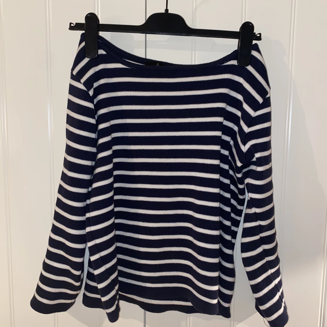 Trendig randig tröja 