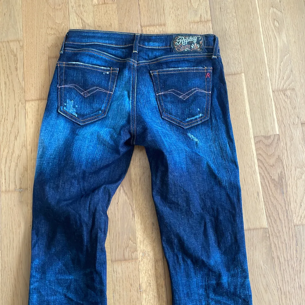 Lågmidjade replay jeans storlek 27. Bootcut/raka . Jeans & Byxor.