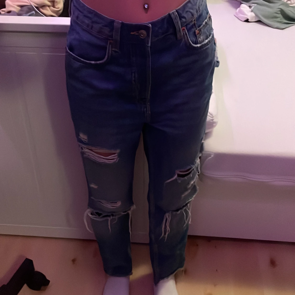 ripped jeans - 91