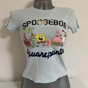 Spongebob  - Gullig vintage spongebob topp i perfekt skick! 