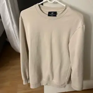 Sweatshirt i XS