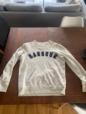Barbour Prep Logo Sweatshirt i Beige Cond 9/10