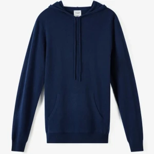 Kashmir Hoodie - Helt ny kashmir hoodie från John Henrik. Ny pris 1700kr.