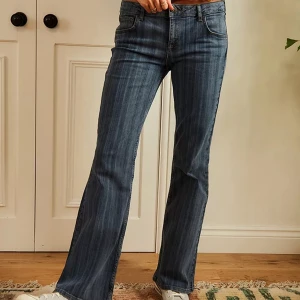 Urban Outfitters jeans - Säljer dessa jätte najs jeans från Urban Outfitters då de är alldeles för små för mig!!