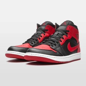 Jordan 1 - Säljer mina Jordan 1 så jag ej använder dom