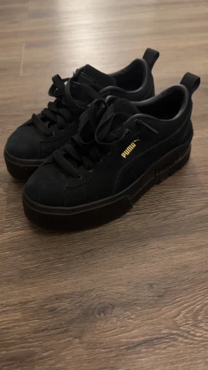 NYA Puma sneakers  - helt nya som inte passade mig men glömde skicka tillbaka. 38