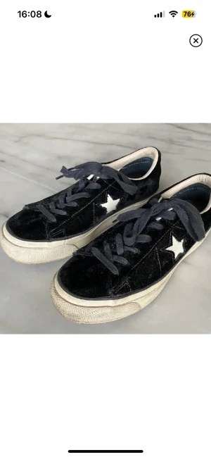 Converse  - Använda men bra skick! 