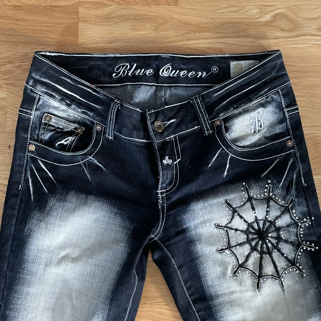 Blue queen jeans