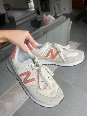 New balance  - Aldrig använda, storlek 36 new balance.  