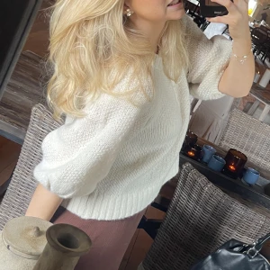 Fin stickad  - Använd en gång (selected femme) Nypris:1000kr 