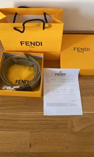 Fendi bälte - Säljer min Fendi bälte billigt