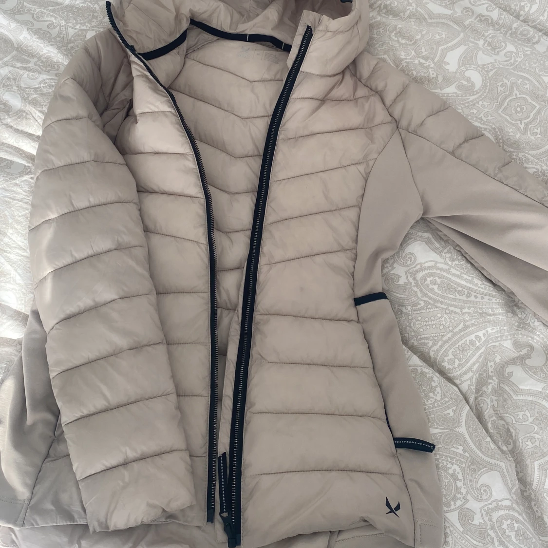 Beige SOC jacka - 90