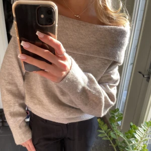 Tröja - Fin tjocktröja nästan oanvänd!🙌🏼💗