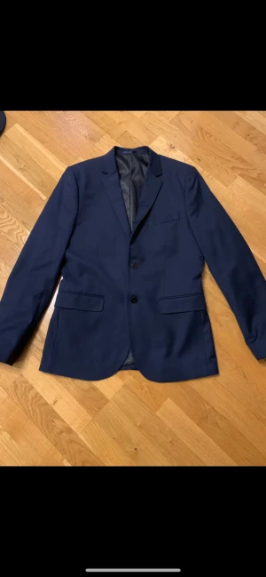 herr student kavaj hel ny st M - köpt för 1100kr