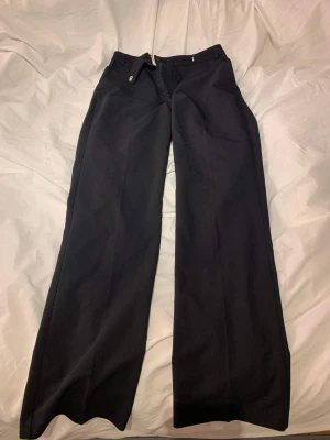 Kostymbyxor!! - Strl 38!!💞 Midwaist! Raka i benen! 