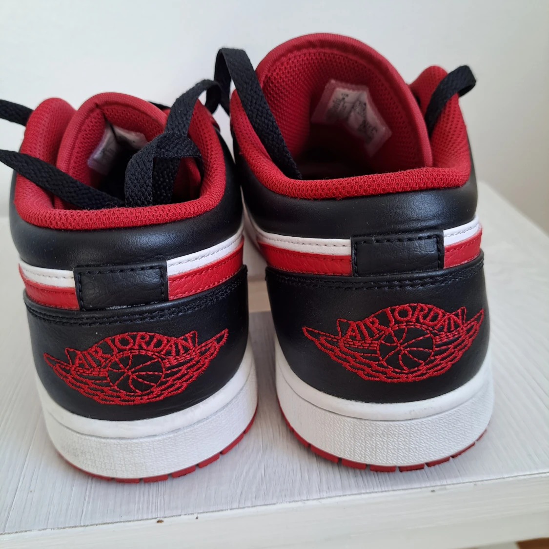 Air jordan 1 low stl 41. White/gym red-black - 90