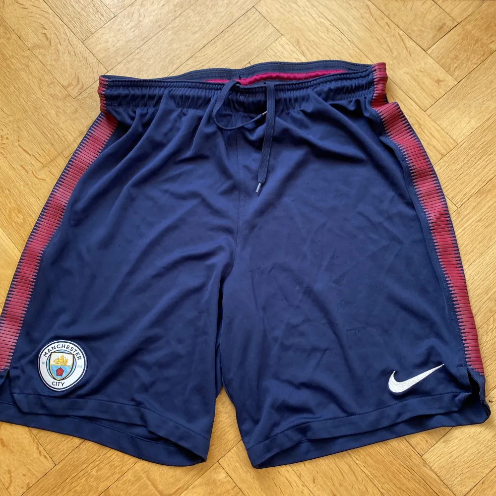 Nike Manchester city shorts. Shorts.