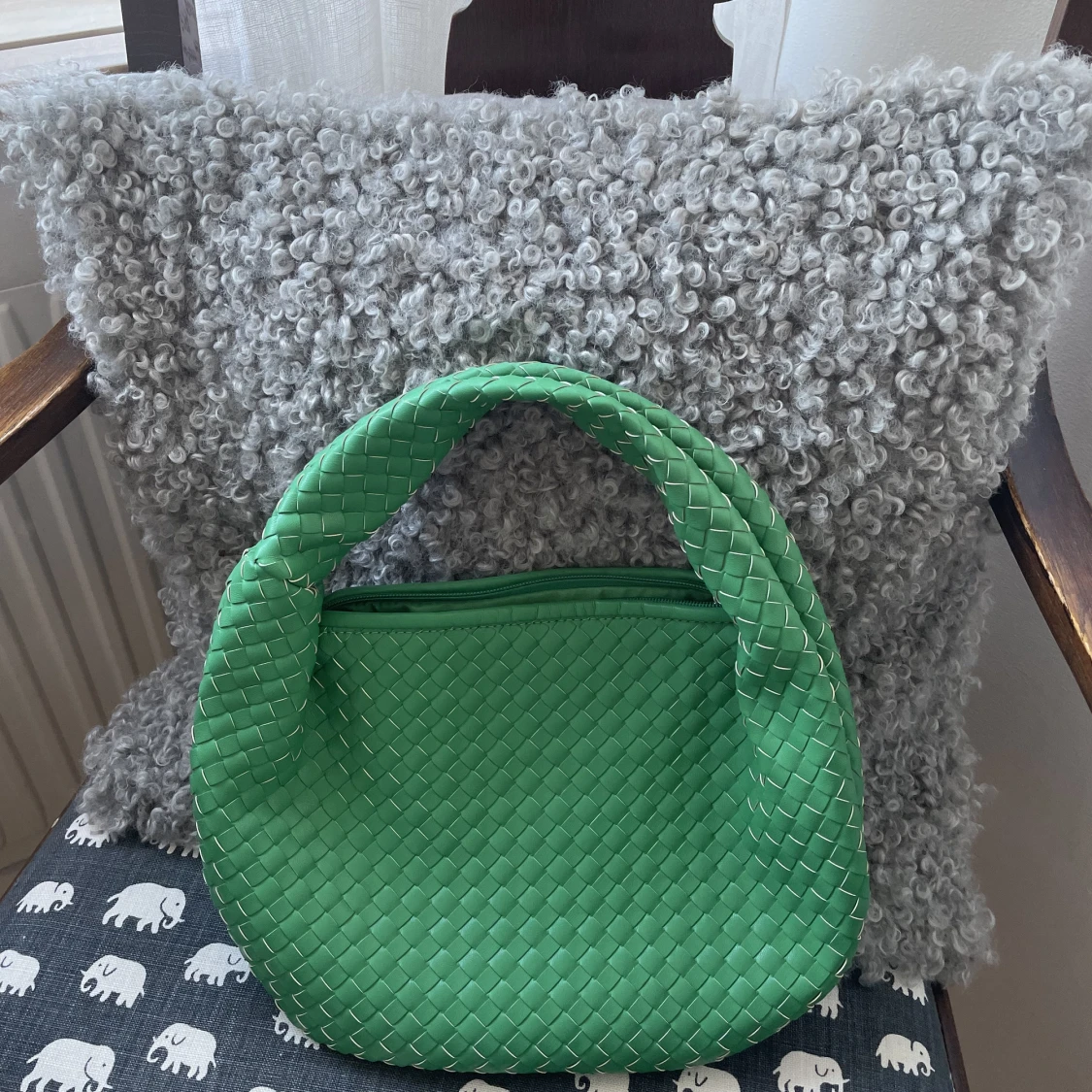 Vävd grön väska - 91