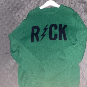 Zadig Voltaire  - Säljer min super fina Zadig Voltaire tröja skriv om ni är intresserade 💗💗