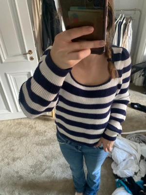 stickad tröja - Fin stickad tröja från Mango