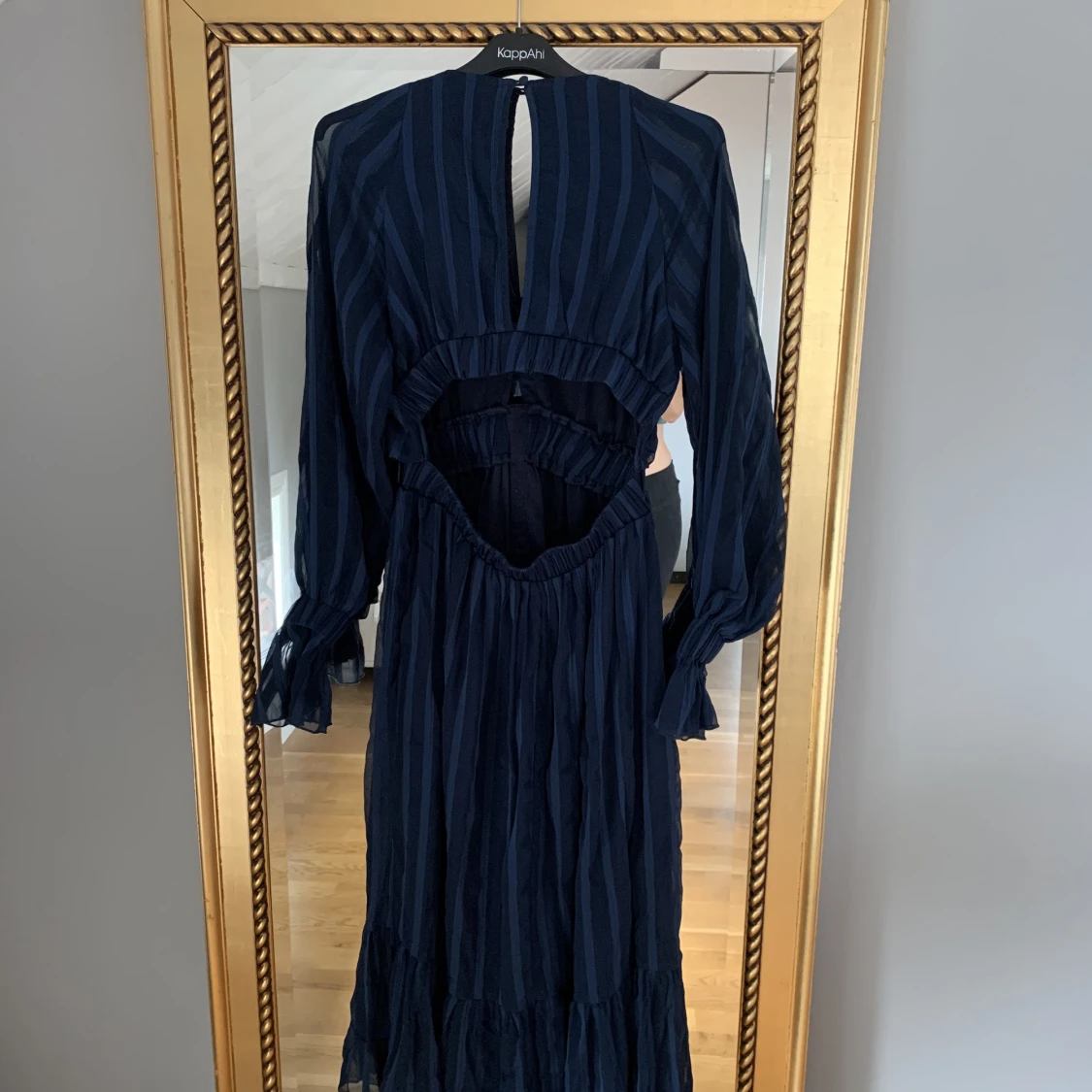 Cutout klänning från Asos