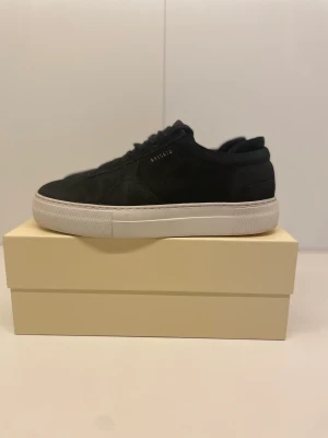 Arigato skor  - Nästan helt oanvända arigato skor skick: 9/10