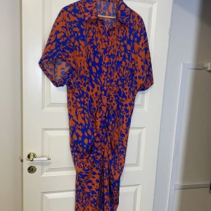 Klänning - En fräck klänning för den vågliga!