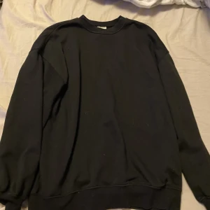Tröja  - Bra skick 
