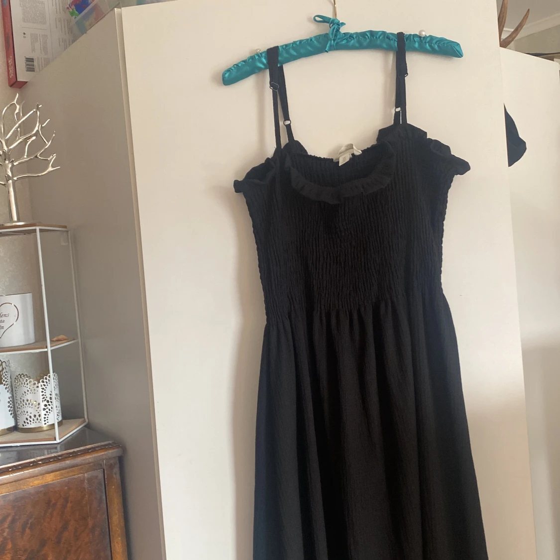 Hm klänning aldrig använd