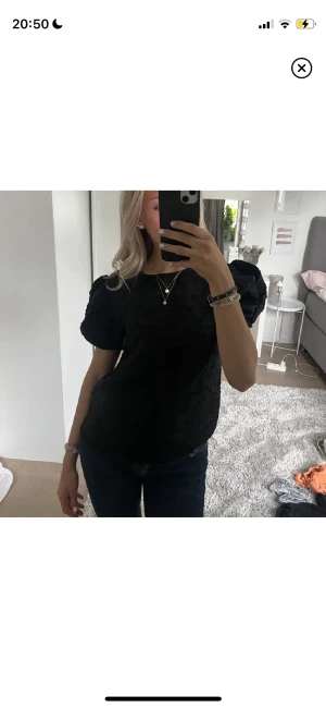 Blus  - Fest topp/blus 