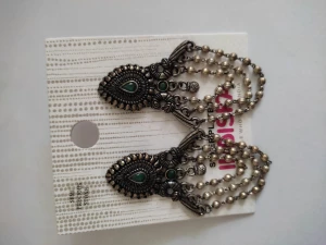 Ear rings and waist band  - Vintage ear rings and Indian waist band suitable on saree and lehenga.. 220 sek each