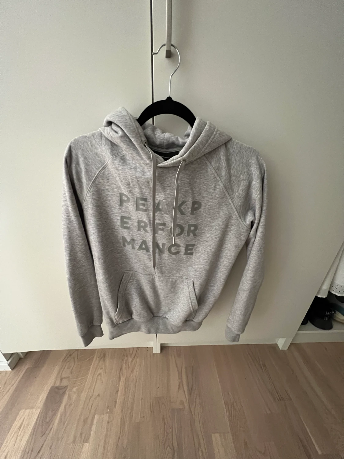 Hoodie Peak Performance