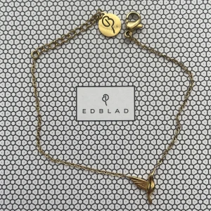 Edblad armband - Supergulligt dove bracelet från Edblad💕 Nypris: 249 