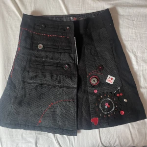 Söt unik kjol - Jättefin kjol från desigual:) unik o fin