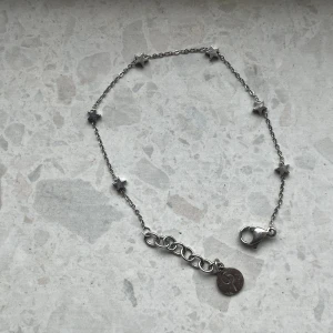 Edblad armband  - Edblad armband med mindre stjärnor. Fint skick