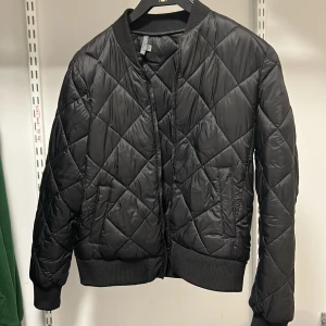 Jacka - Snygg jacka från åhlens 