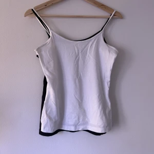 2 H&M linnen - 2 pack basic hm-linnen ett svart ett vitt