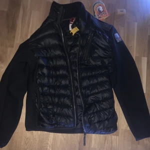 Pjs cardigan - först till kvarn!!