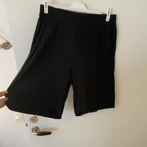 Shorts  - Snygga och väldigt bekväma shorts, Nyskick