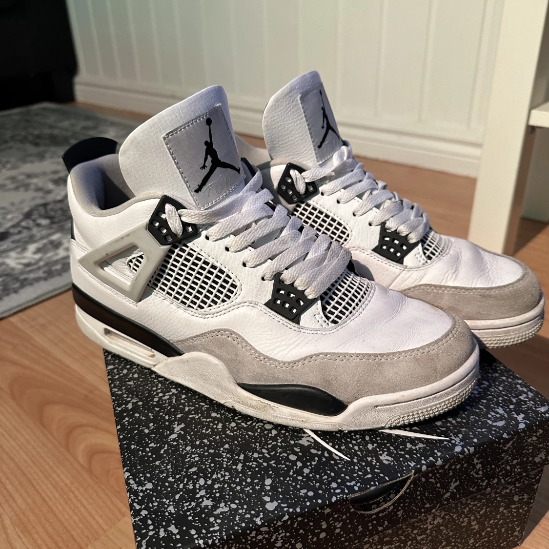 Jordan 4 - 90
