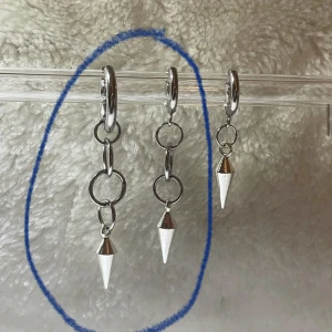 2 par Layerd hoop earrings  - Reserverat för Moa💕😊