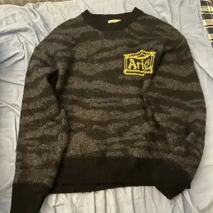 Aries Mohair knitted sweater, Sold out everywhere C 10/10 Reciept is available 