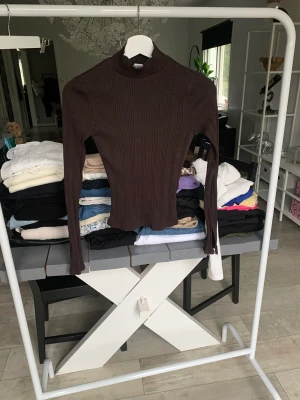 Ribbad tröja  - Inga defekter 